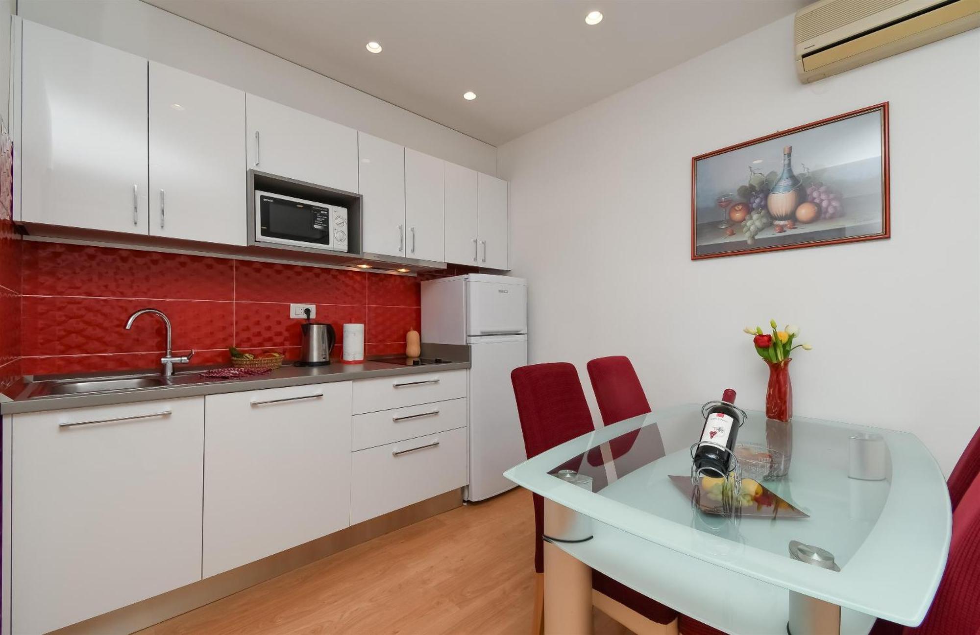 Apartment Joviz Makarska Exterior photo